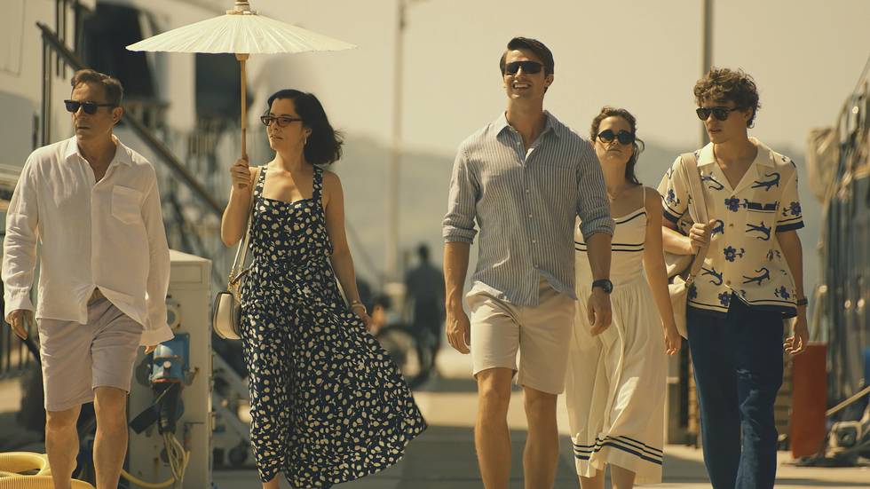 jason-isaacs-parker-posey-patrick-schwarzenegger-sarah-catherine-hook-sam-nivola.jpg jason-isaacs-parker-posey-patrick-schwarzenegger-sarah-catherine-hook-sam-nivola.jpg
